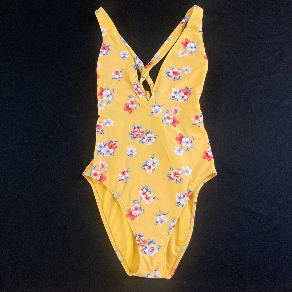Hollister Floral Yellow Cutout One Piece X-Small